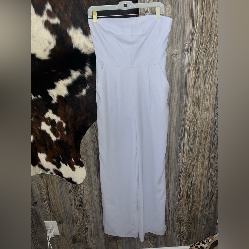 NWT BCNU size medium periwinkle blue strapless jumpsuit with pockets